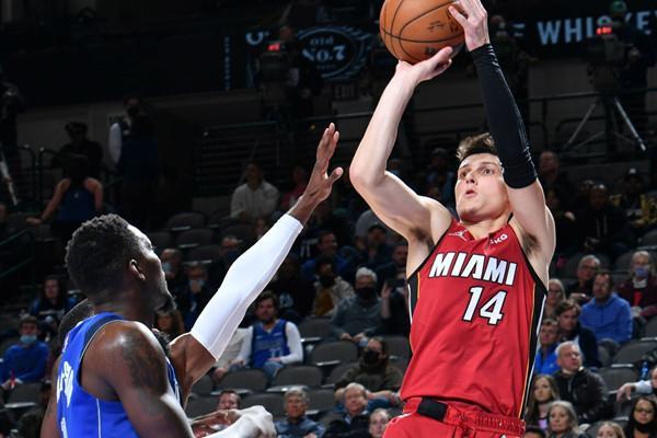 彼此鼓励的 彼此鼓励的