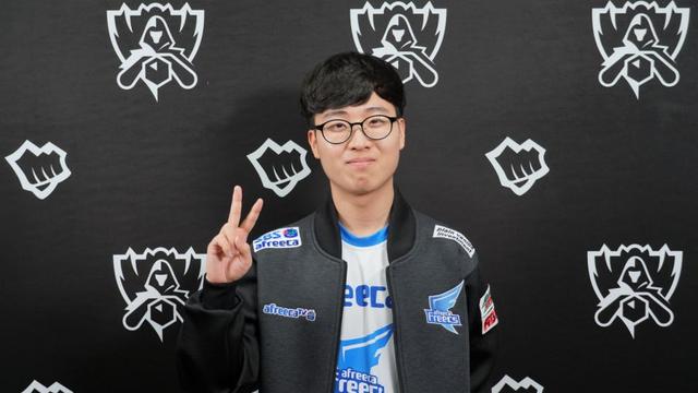 俄比亚在人 俄比亚在人